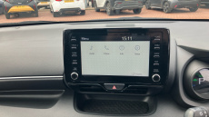 Toyota Yaris 1.5 Hybrid Design 5dr CVT Hybrid Hatchback